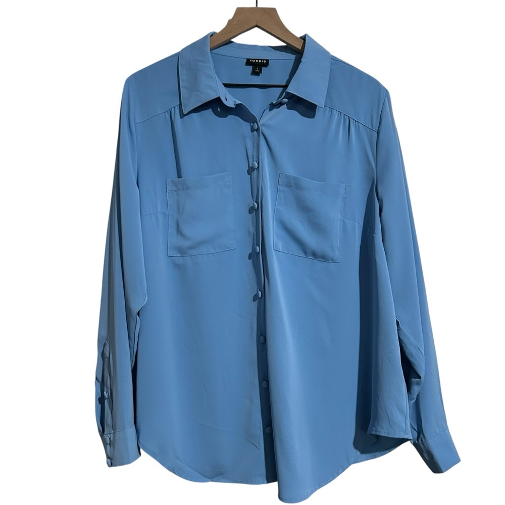 Torrid Blue Women’s Plus Button Up Long Sleeve Top 1/1X